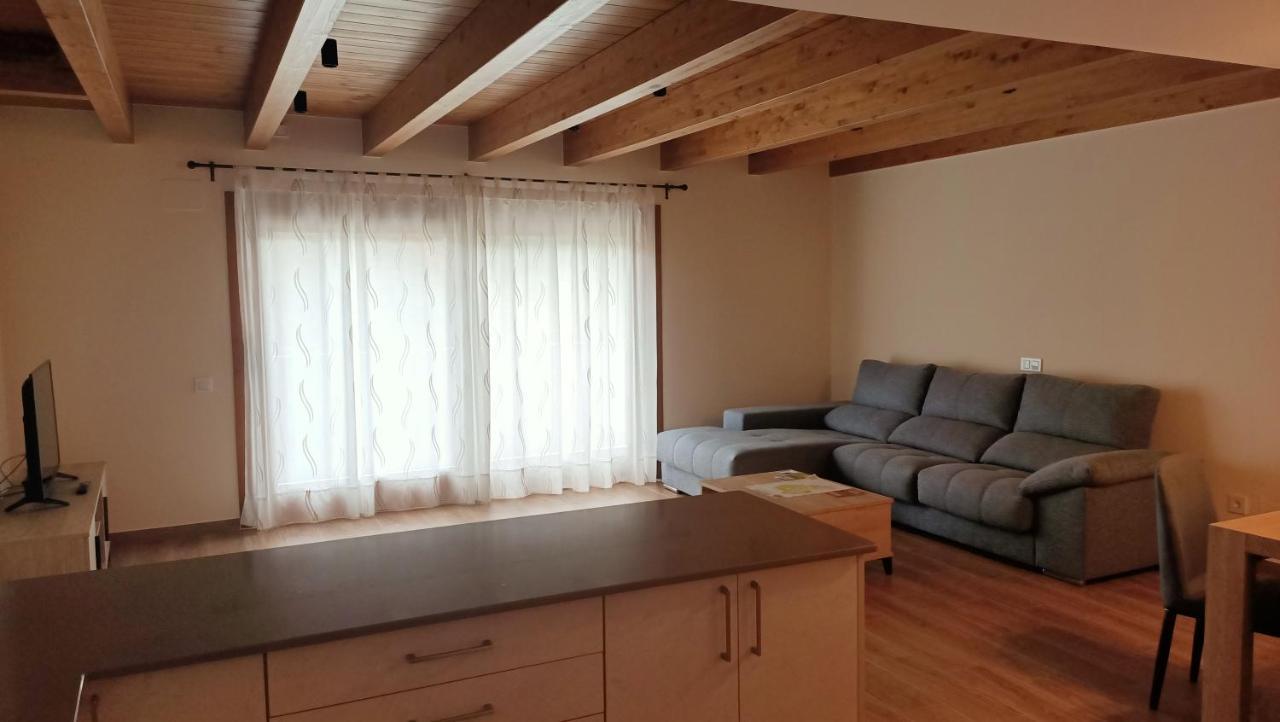 Apartaments Rural Berrós La Guingueta D'Aneu Exterior foto